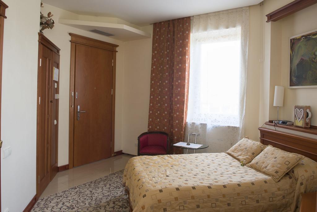 Pazaislis Park Hotel Kaunas Kültér fotó