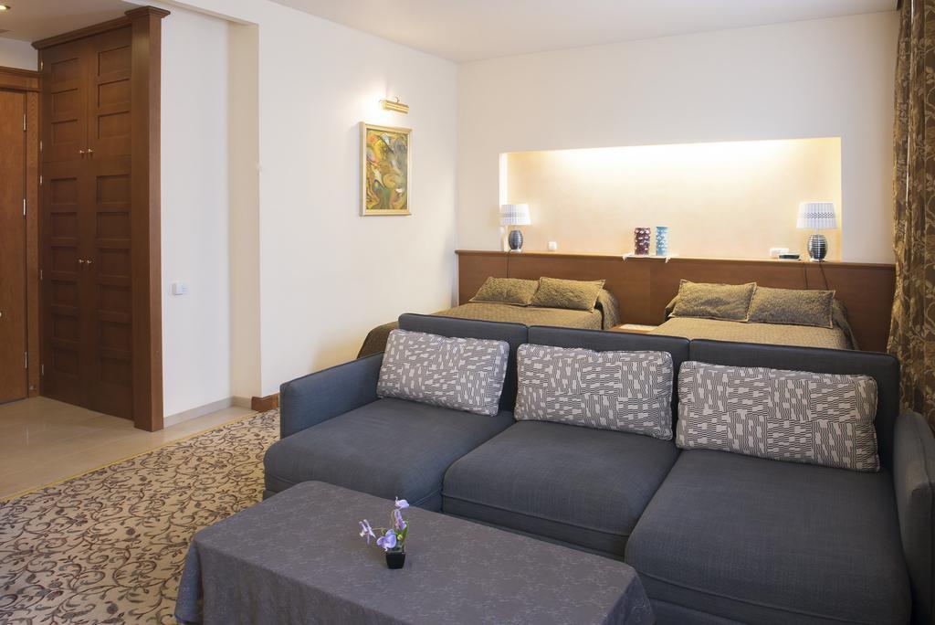 Pazaislis Park Hotel Kaunas Kültér fotó