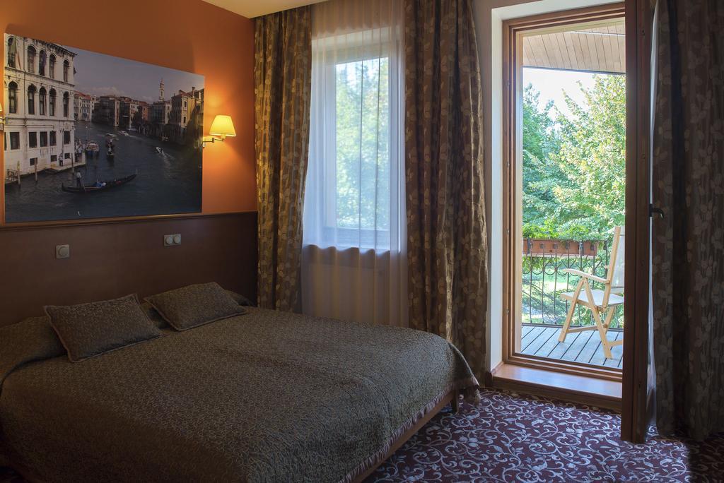 Pazaislis Park Hotel Kaunas Kültér fotó