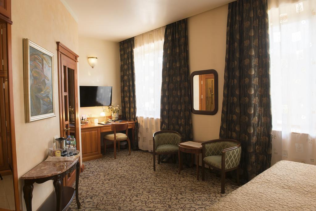 Pazaislis Park Hotel Kaunas Kültér fotó